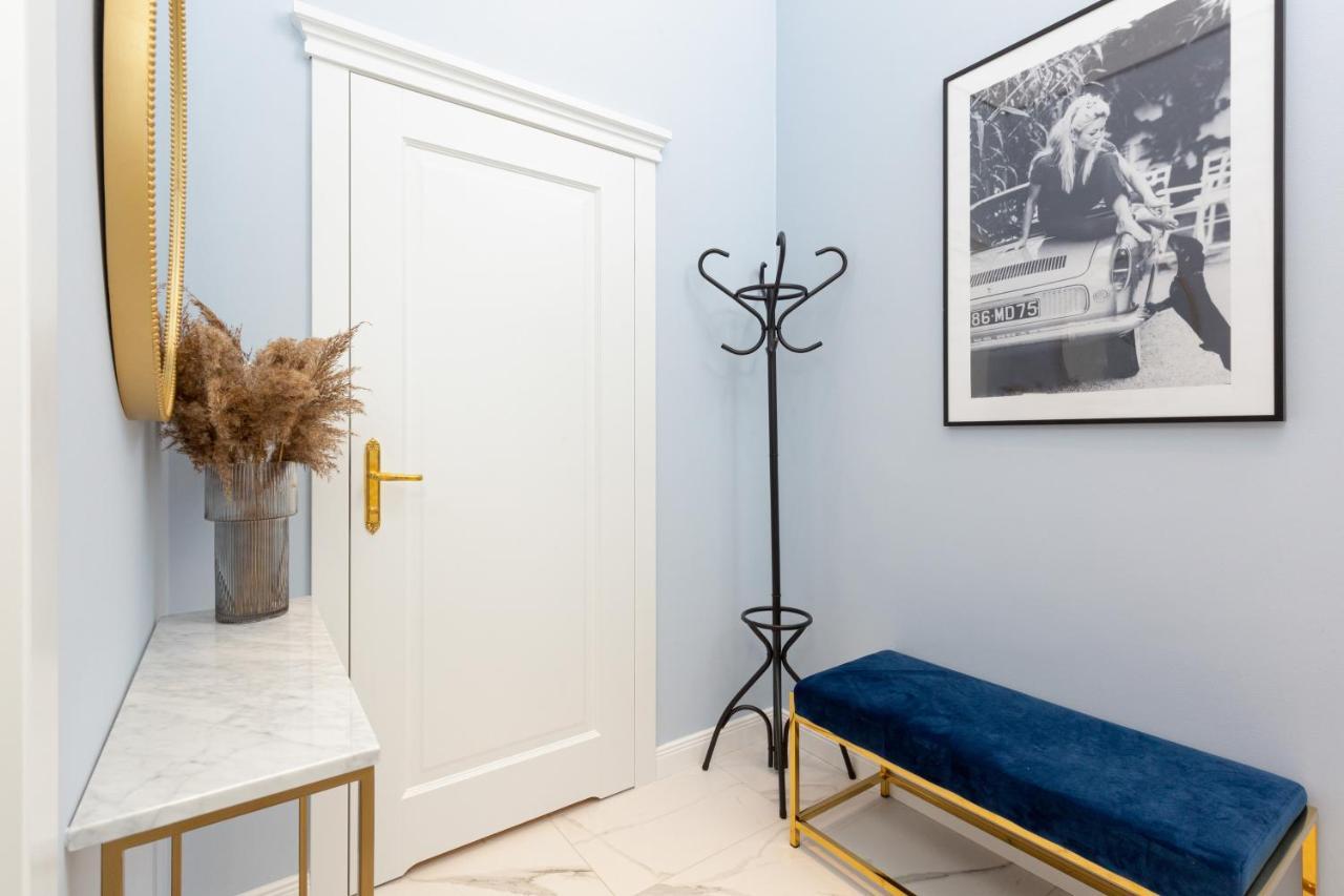 Lux Golden Apartment Praga Kepna By Renters Prestige 바르샤바 외부 사진